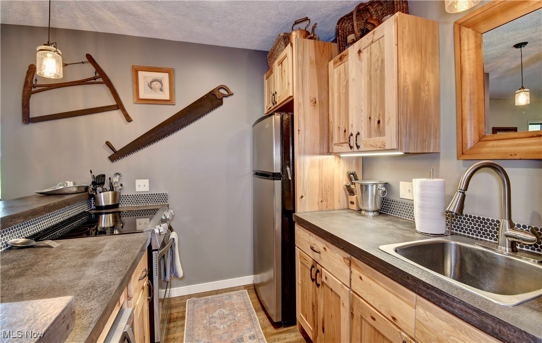 10165 Laurens Drive, Bolivar, Ohio image 33