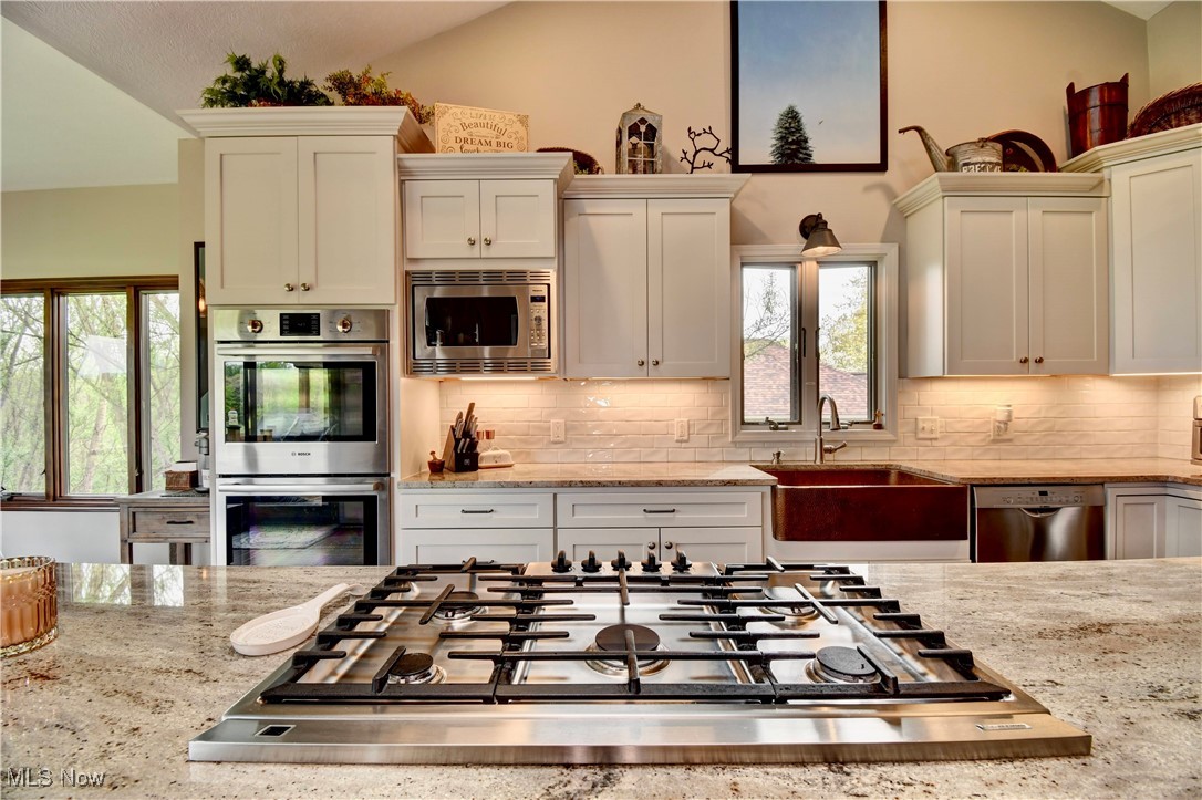 10165 Laurens Drive, Bolivar, Ohio image 16