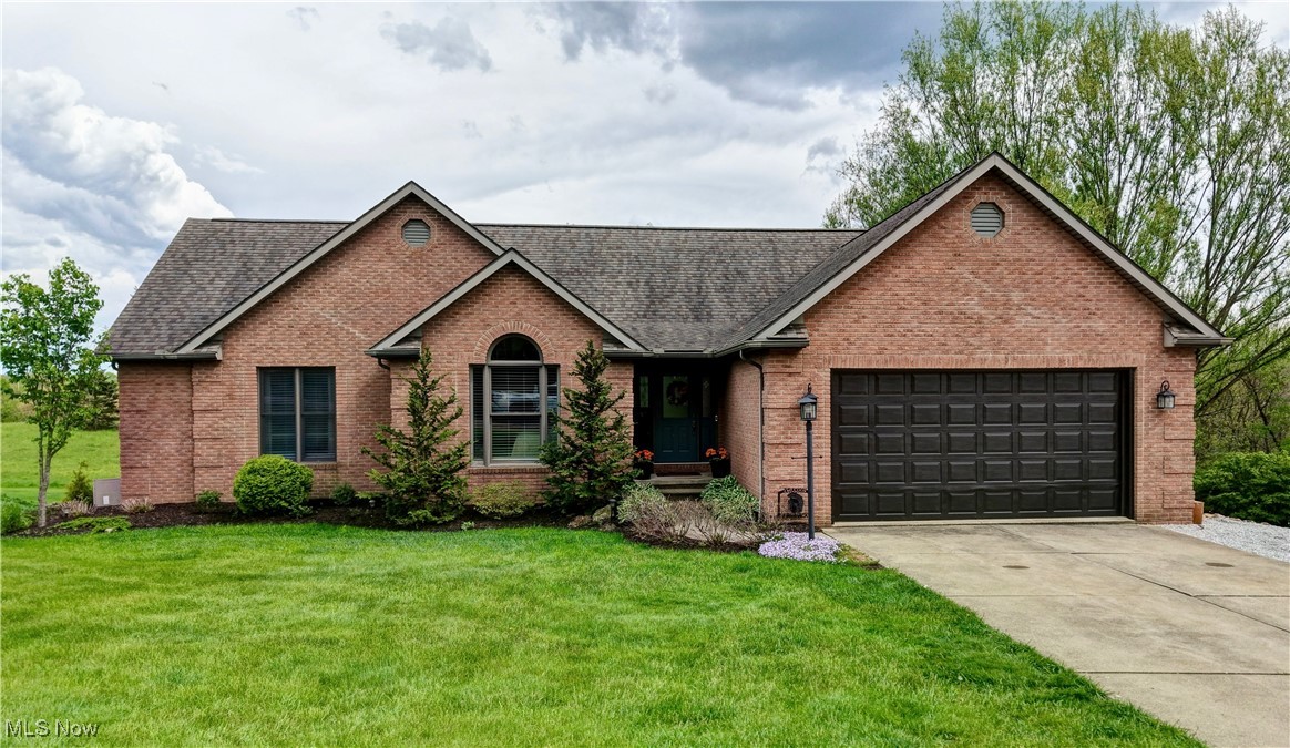 10165 Laurens Drive, Bolivar, Ohio image 1
