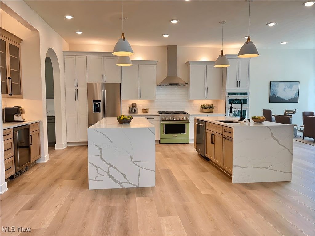 Photo of 580 Hardwick Drive, Aurora, OH 44202 (MLS # 5177960)