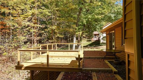 Tiny photo for 8266 Pebble Creek Court, Chagrin Falls, OH 44023 (MLS # 5186688)