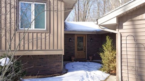 Tiny photo for 8266 Pebble Creek Court, Chagrin Falls, OH 44023 (MLS # 5186688)