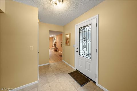 Tiny photo for 8266 Pebble Creek Court, Chagrin Falls, OH 44023 (MLS # 5186688)