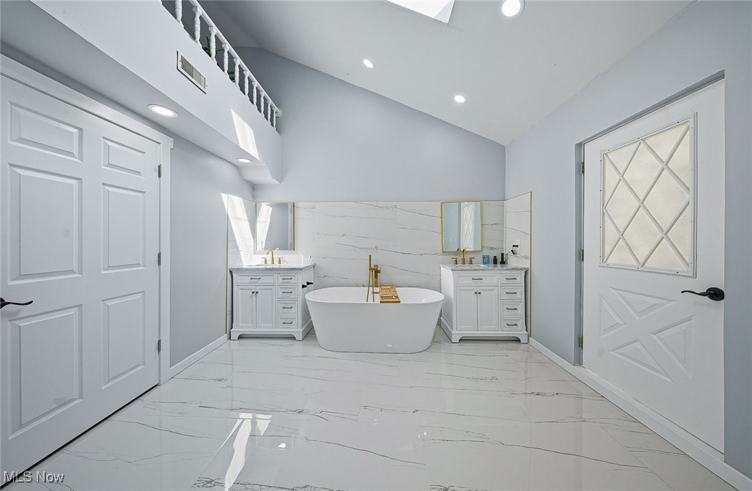 Martinvale 01 & 02 - Residential