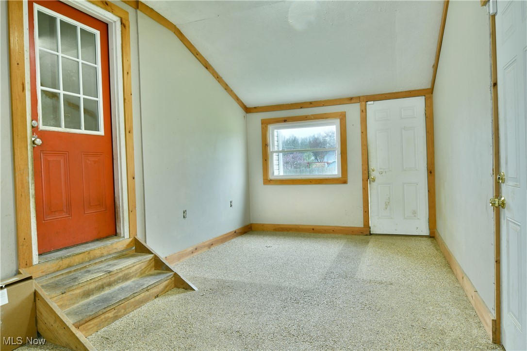 5401 Alva Avenue, Warren, Ohio image 41