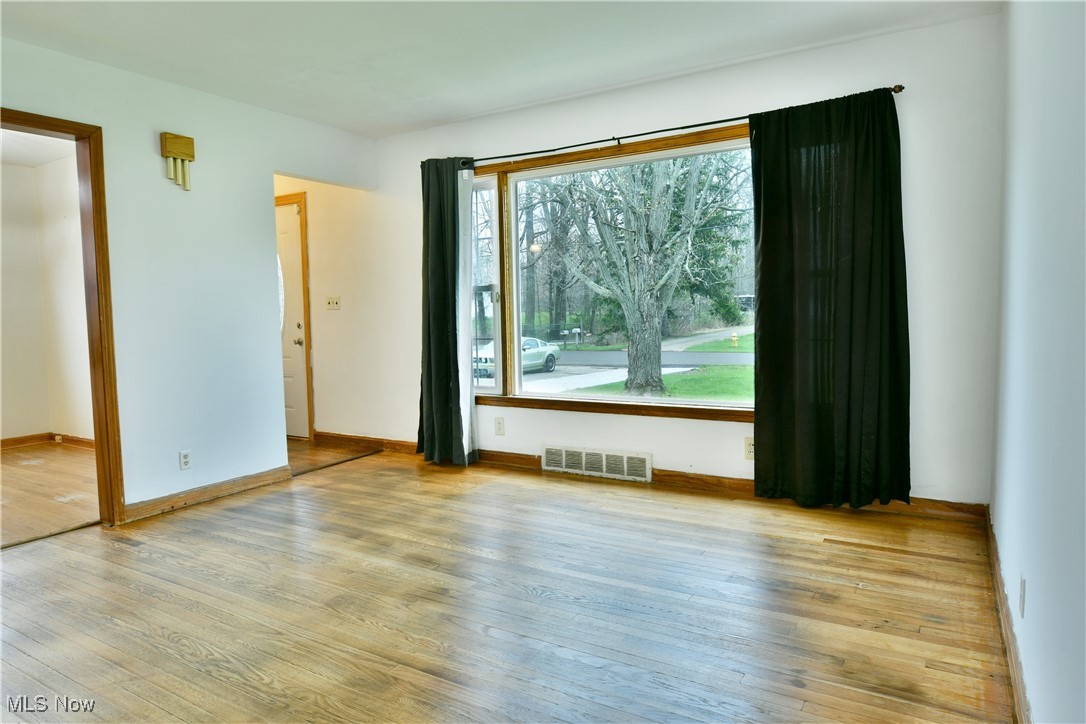 5401 Alva Avenue, Warren, Ohio image 8
