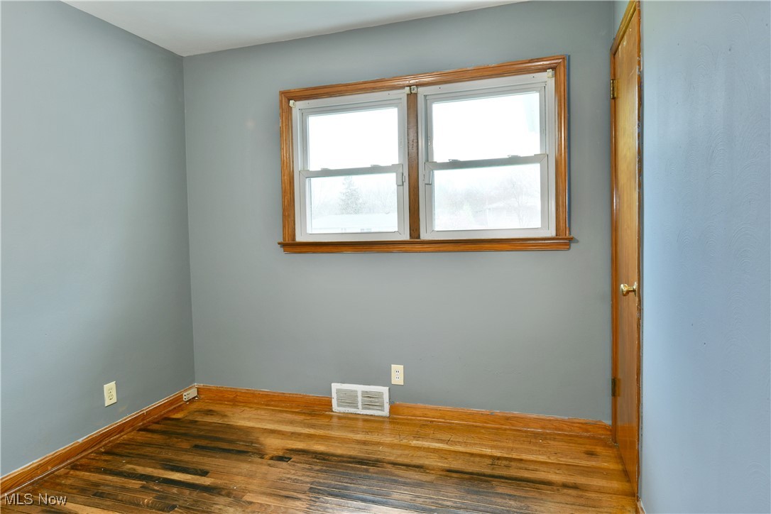 5401 Alva Avenue, Warren, Ohio image 16