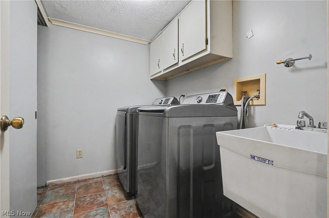 Macintosh Farms Condo 01 - Residential