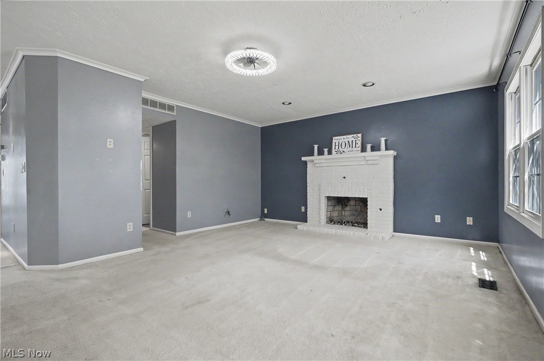 Macintosh Farms Condo 01 - Residential
