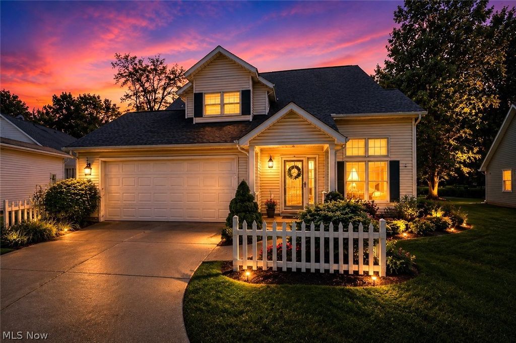 Photo of 1565 Windrow Lane, Broadview Heights, OH 44147 (MLS # 5212309)