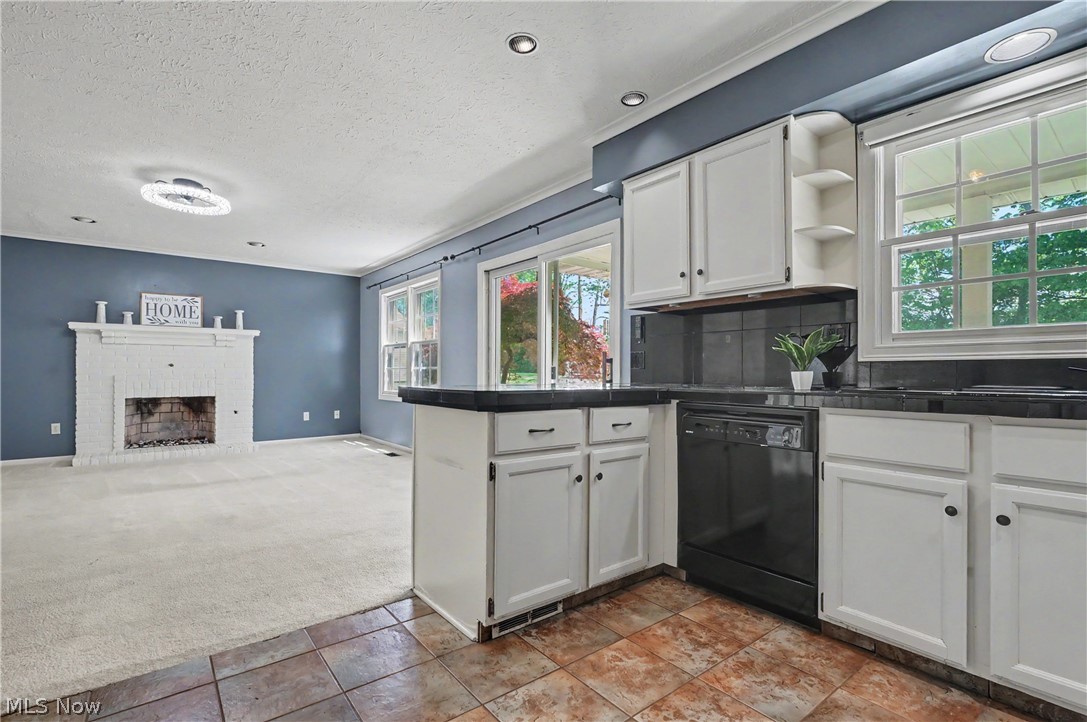 Macintosh Farms Condo 01 - Residential