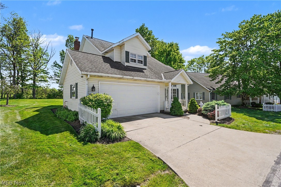 1565 Windrow Lane