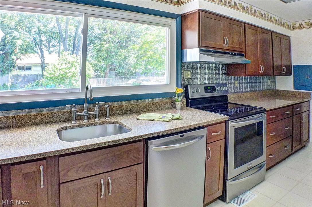 Cuya Manor Sub - Residential