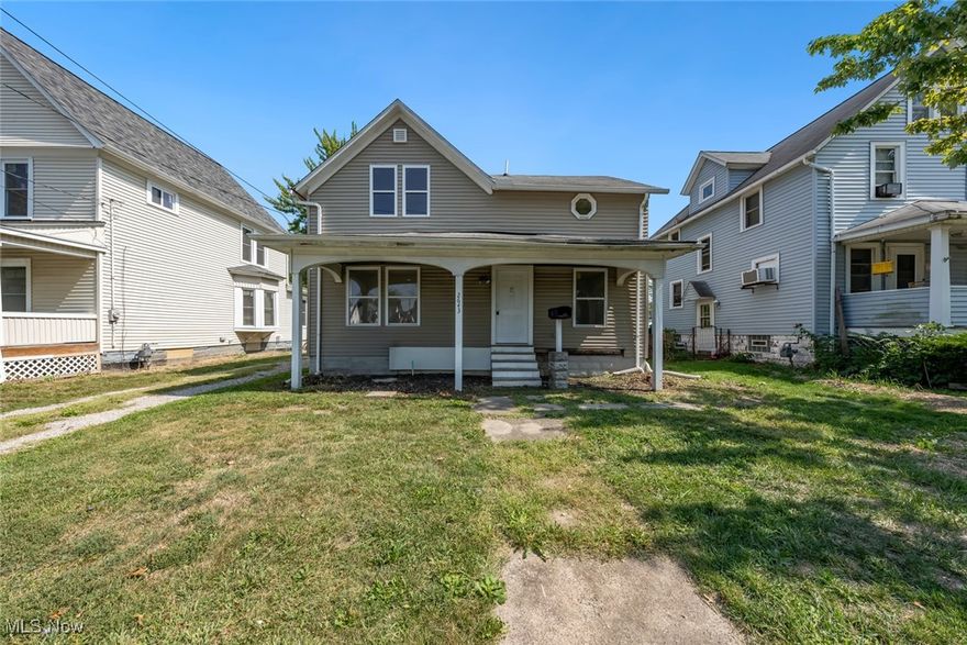 Welcome to your dream home in a prime location, directly across from a beautiful park! This spacious layout features 3 bathrooms—two full upstairs and a convenient half bath downstairs. The versatile office on the first floor can easily be transformed into a fourth bedroom, offering flexibility for your family's needs. Step into the heart of the home, where the kitchen seamlessly connects to the dining room, both boasting sliding doors that lead to your private backyard oasis. Perfect for entertaining or enjoying quiet moments outdoors, this space is designed for convenience and comfort. Retreat to the primary bedroom, which features a luxurious en-suite bathroom and a generous walk-in closet, providing ample storage for all your essentials. An added bonus is the thoughtfully placed laundry room upstairs, making laundry day a breeze. Don’t miss the opportunity to explore this charming home and envision your life in this fantastic community. With its ideal layout and prime location, it’s ready for you to make it your own!