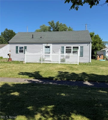 4047 TACOMA AVE, LORAIN, OH 44055 - Image e3da3295b2f95a676089274b3d03ca1d/1016474786