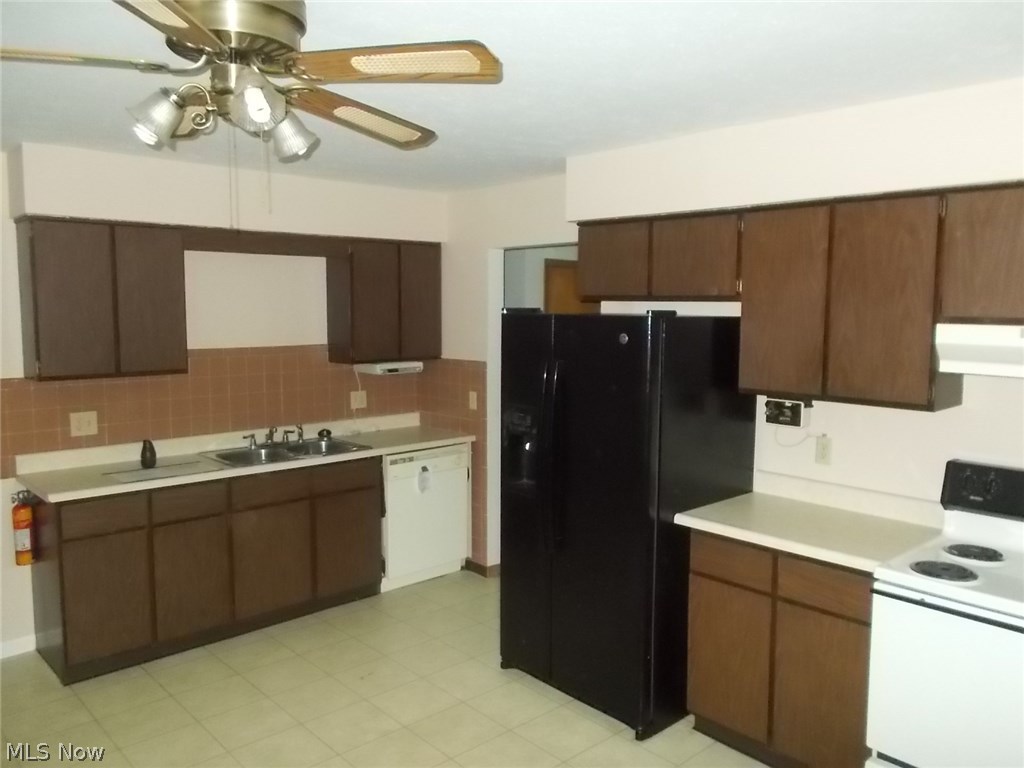 Vill Gr Sub - Residential