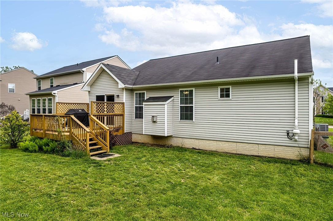 4651 Riverrock Way, Medina, Ohio image 3