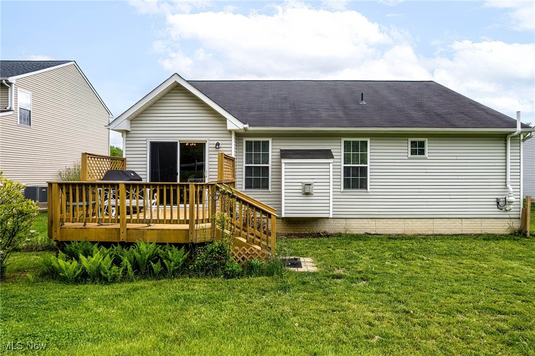 4651 Riverrock Way, Medina, Ohio image 4