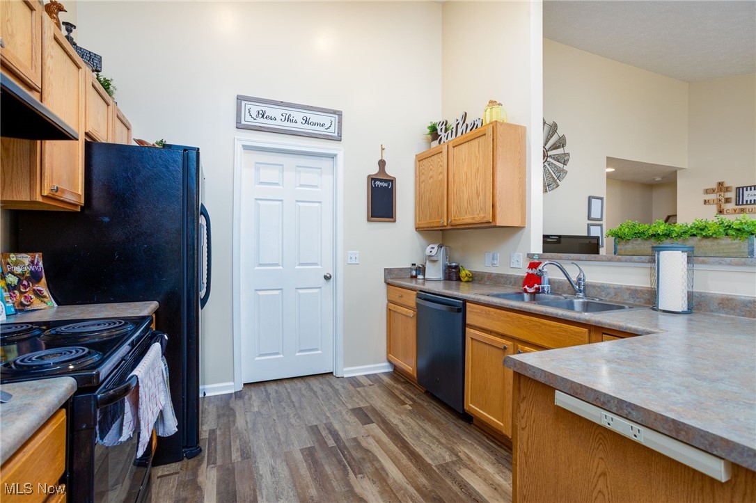 4651 Riverrock Way, Medina, Ohio image 11