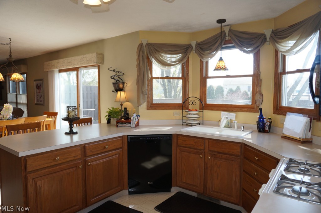 Denshire Village Allotment 04 - Residential