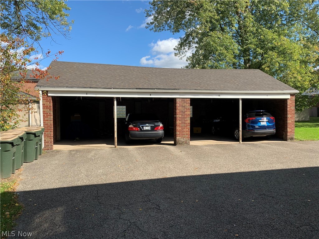 Valley Streams - Residential Income