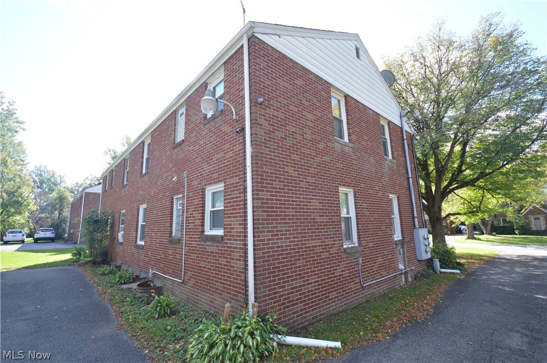 Valley Streams - Residential Income