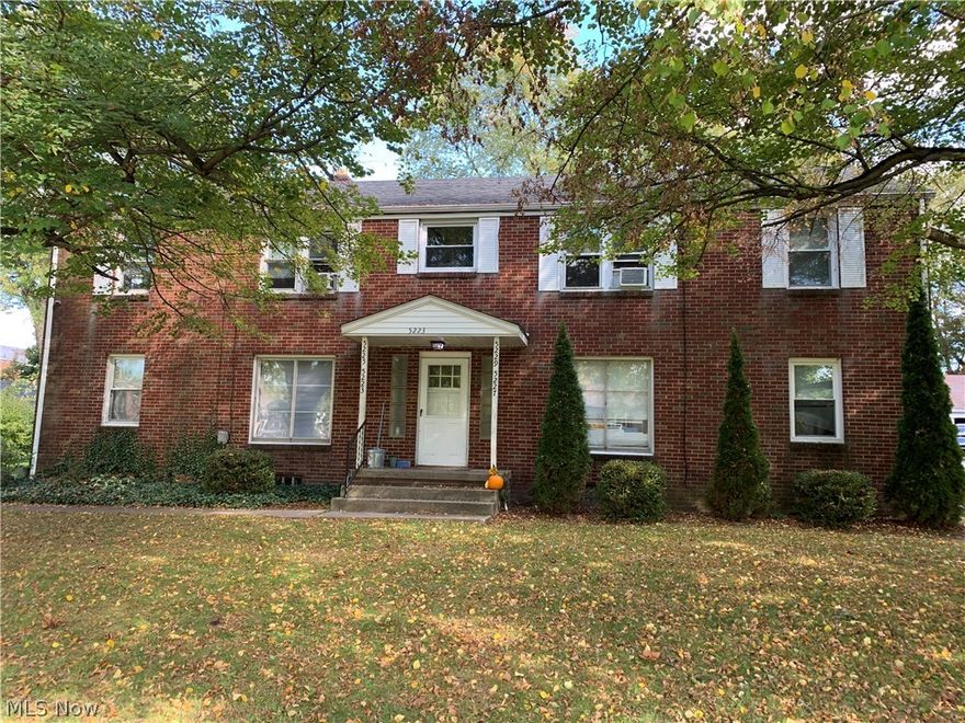 Great Investment opportunity!!! Brick 4 plex located in Boardman School District, All Units have two bedrooms 1 bathroom. Each unit rents for $550 per month tenant pays Gas and Electric. Four new High efficiency furnaces with New hot water tanks in 2018, newer roof and windows along with updated electric. Each unit has updated kitchens and Bathrooms. Building has security​​‌​​​​‌​‌​​​‌‌​​​‌‌‌​​‌​​‌‌​​​​ system.