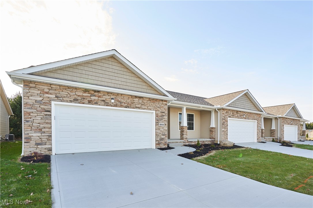 5058 Catawba Place Lane, Seville, Ohio image 3