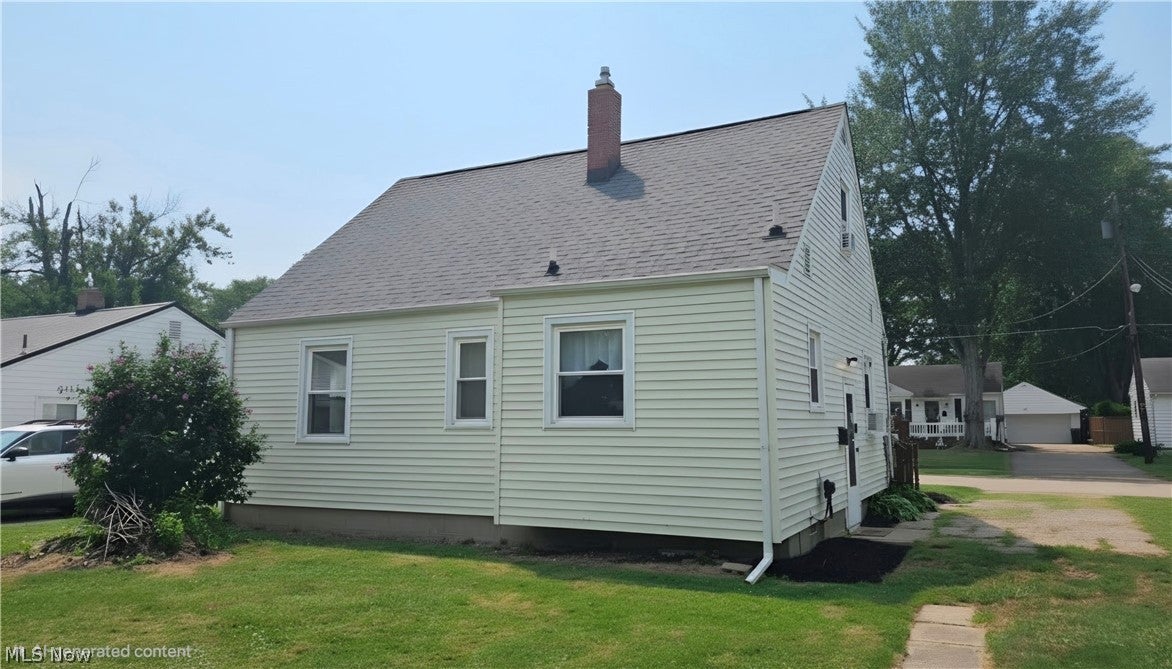 1328 Myrtle Avenue