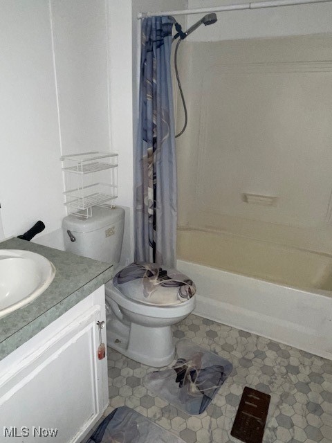 Colonial Village - Residential