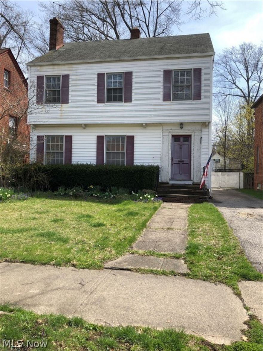 This 4 bedroom 1 1/2 half baths colonial in the heart OF WEST PARK, has tons of potential and character . It will make a great flipper or a great starter home for someone. Come and make it your own today.

Seller/current owner does not represent and/or guarantee that all property information and details have been provided in this MLS listing.

This home is sold AS-IS , the owner will make no repairs. Home inspection is for buyers information only.