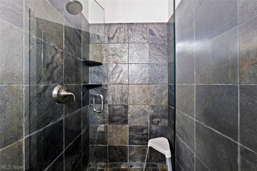 The Pinnacle - Residential