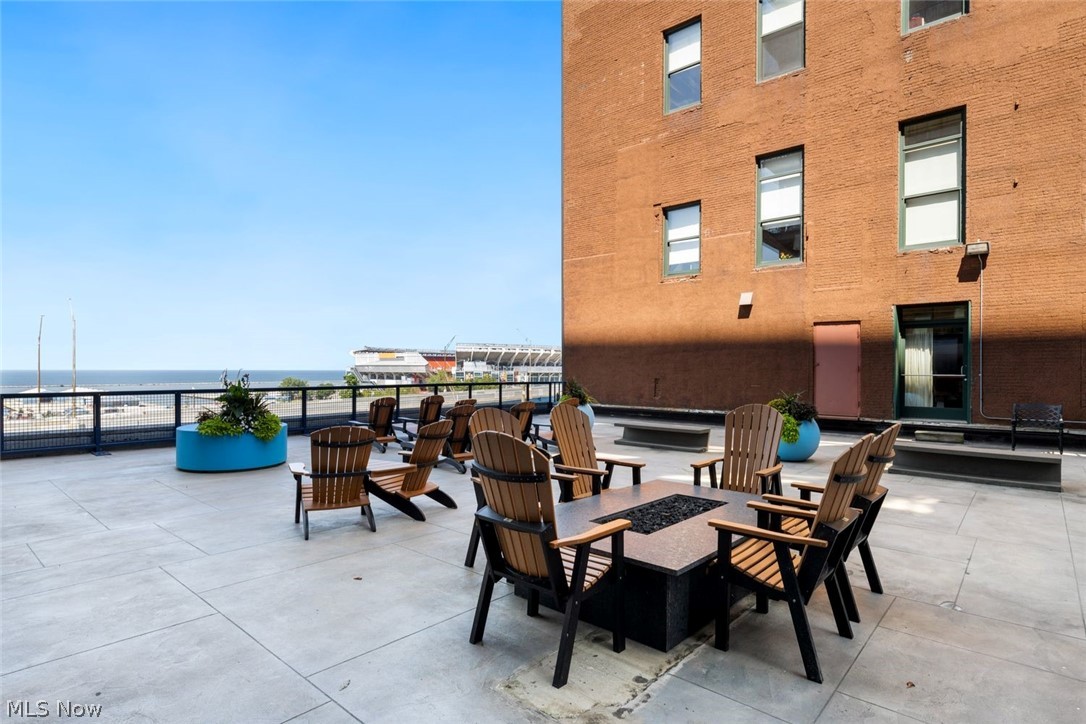 The Pinnacle - Residential