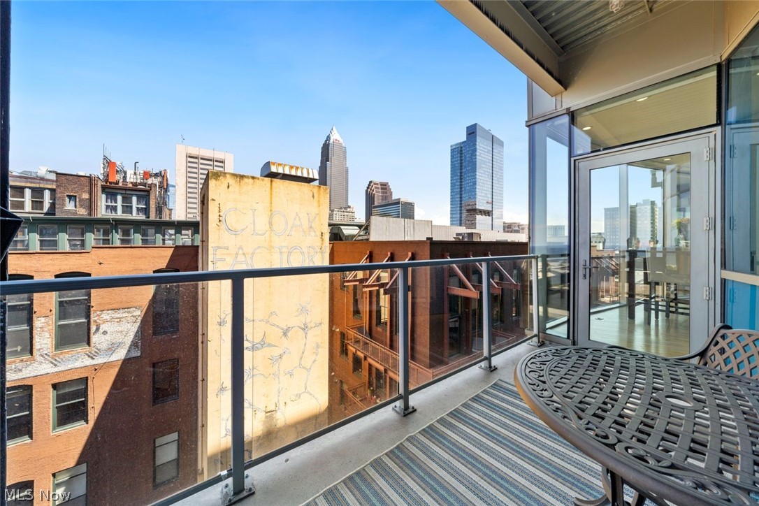 The Pinnacle - Residential