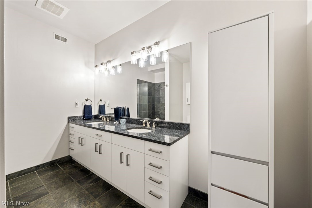 The Pinnacle - Residential