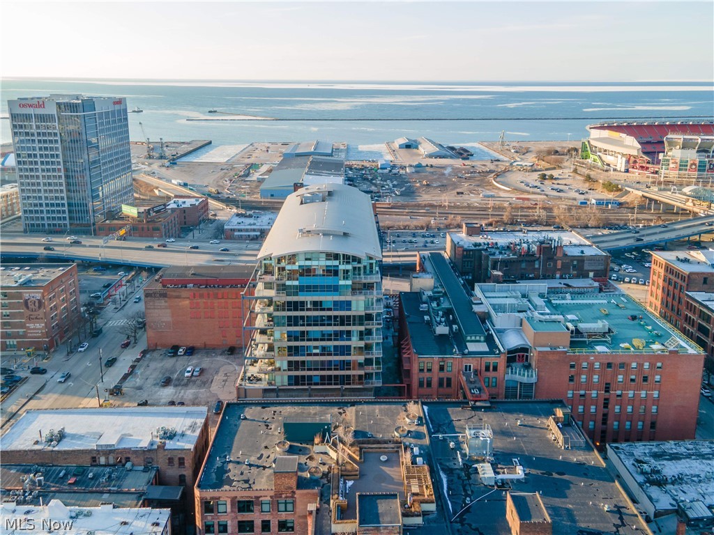 The Pinnacle - Residential