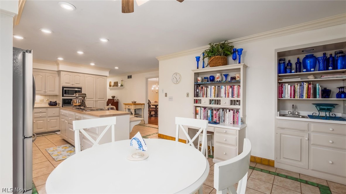 Highland Village - Residential