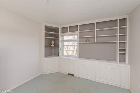 Tiny photo for 8747 Fox Rest Drive, Brecksville, OH 44141 (MLS # 5190369)