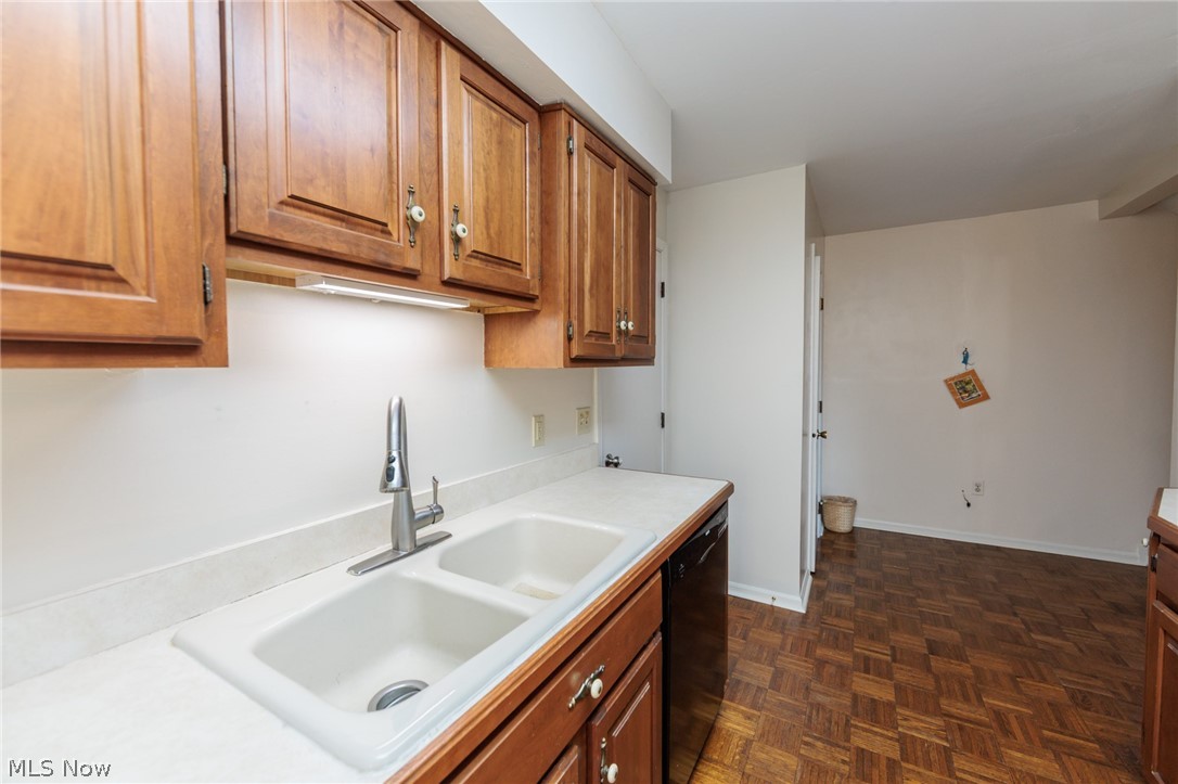 Fox Rest Condo - Residential