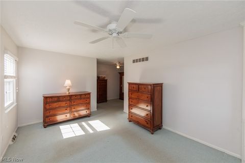 Tiny photo for 8747 Fox Rest Drive, Brecksville, OH 44141 (MLS # 5190369)