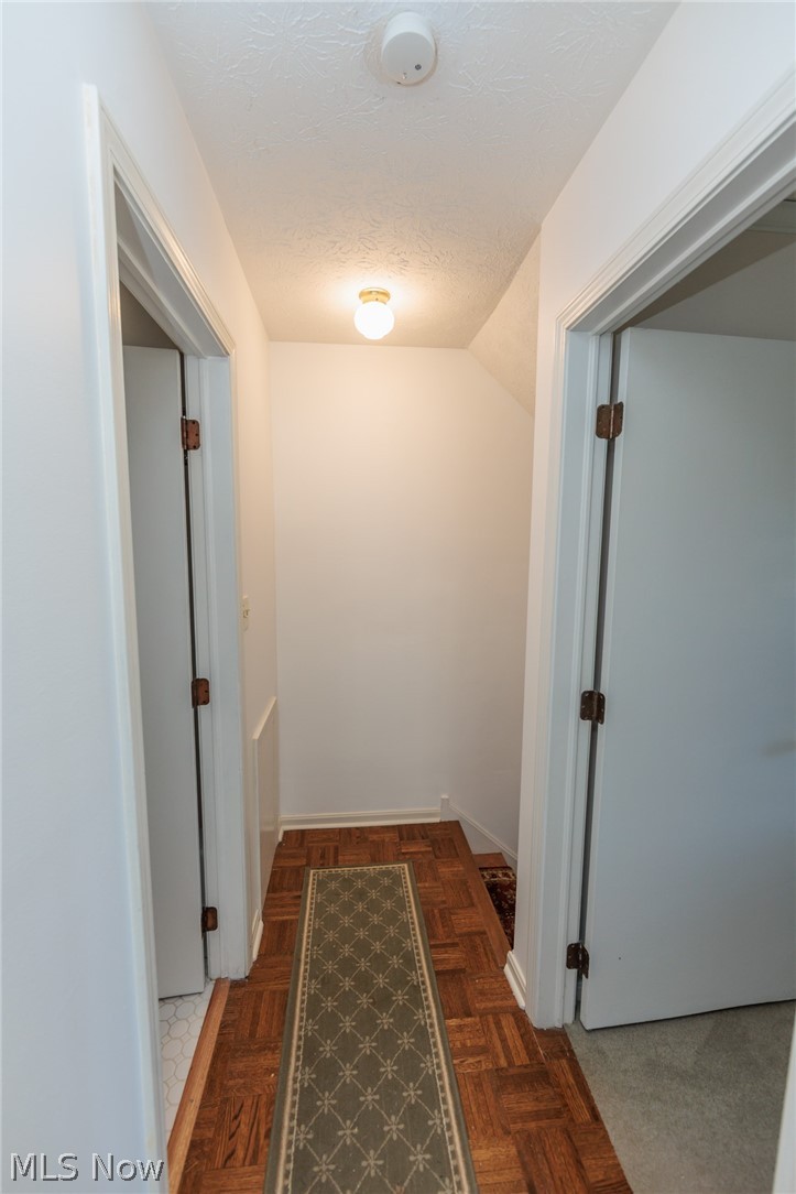 Fox Rest Condo - Residential