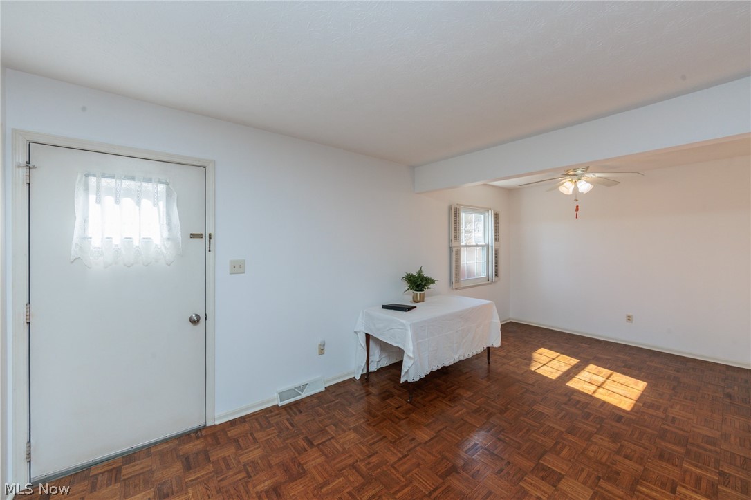 Fox Rest Condo - Residential