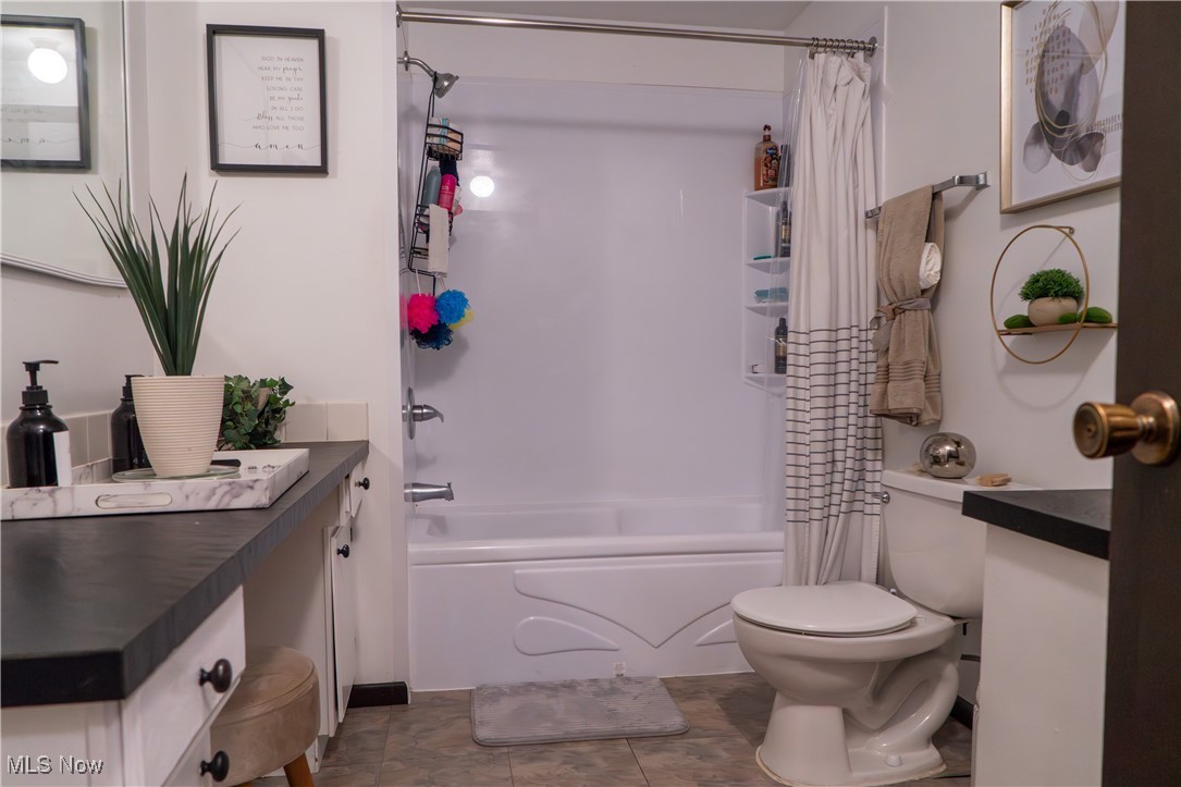 Ashwood Acres Sub #1 - Residential Income