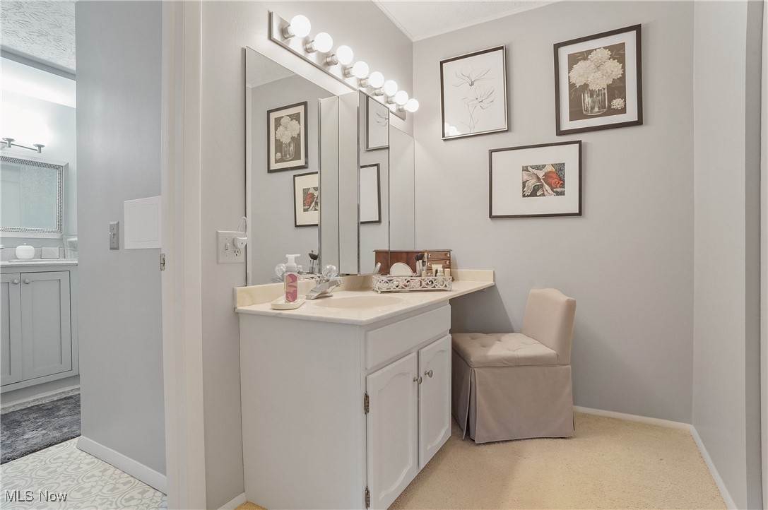 186 Court Drive #201, Fairlawn, Ohio image 26