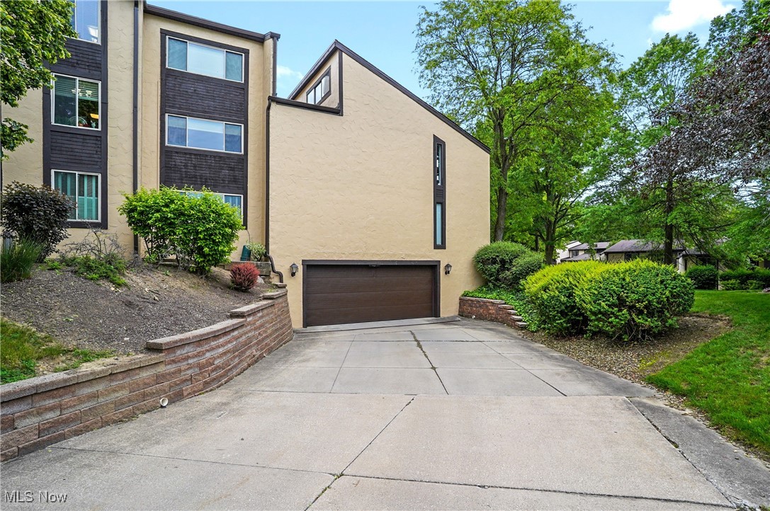 186 Court Drive #201, Fairlawn, Ohio image 48