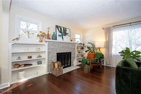 Tiny photo for 205 Ihrig Avenue, Wooster, OH 44691 (MLS # 5176907)