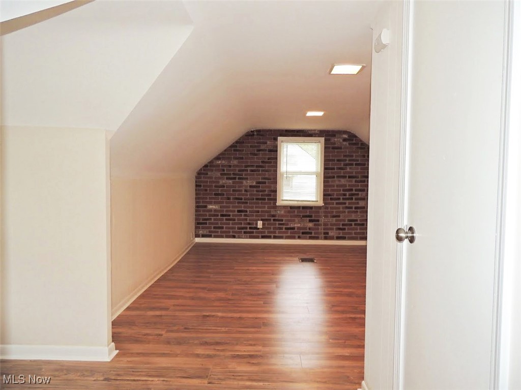 Suburban Land & Hms Companys - Residential