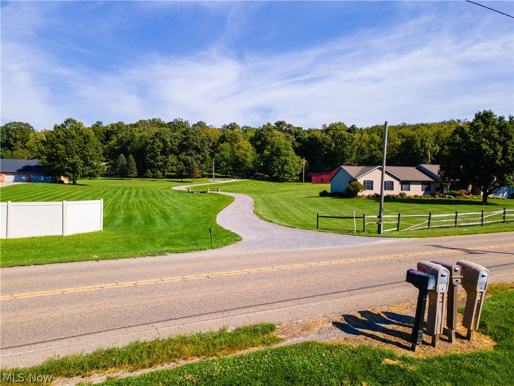 Schneiders Crossing Road NW