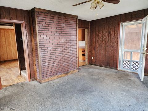 Tiny photo for 167 S Market Street, East Palestine, OH 44413 (MLS # 5163479)