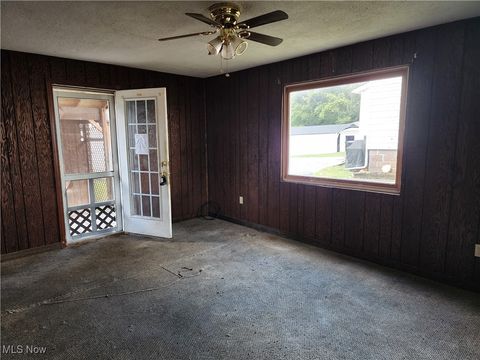 Tiny photo for 167 S Market Street, East Palestine, OH 44413 (MLS # 5163479)